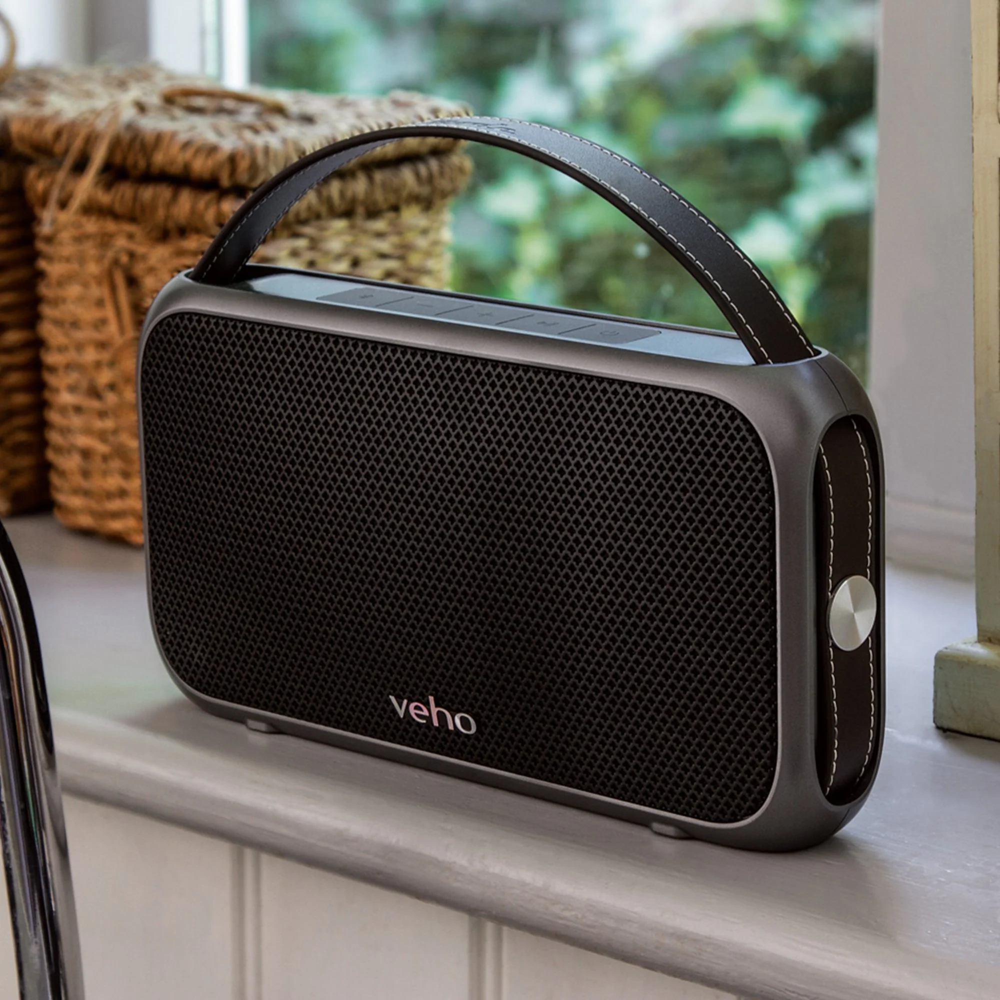 Veho M7 Mode Retro Wireless Bluetooth Speaker - Image 8